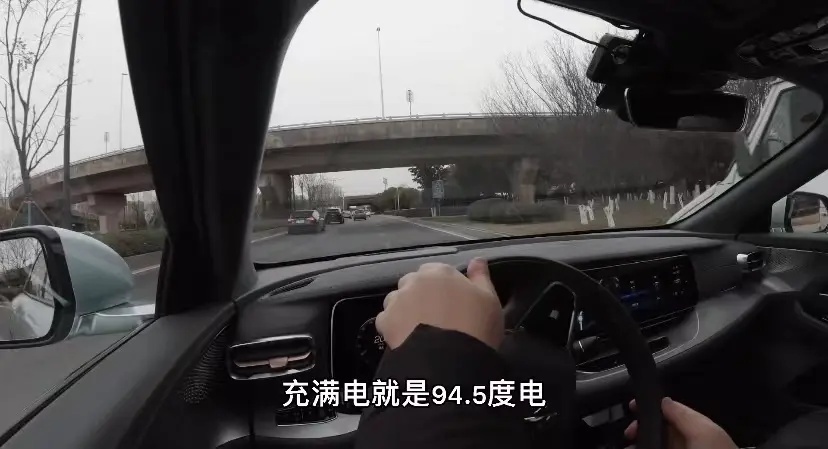试驾极狐阿尔法S708，抛开高级自动驾驶，我们还能说点什么