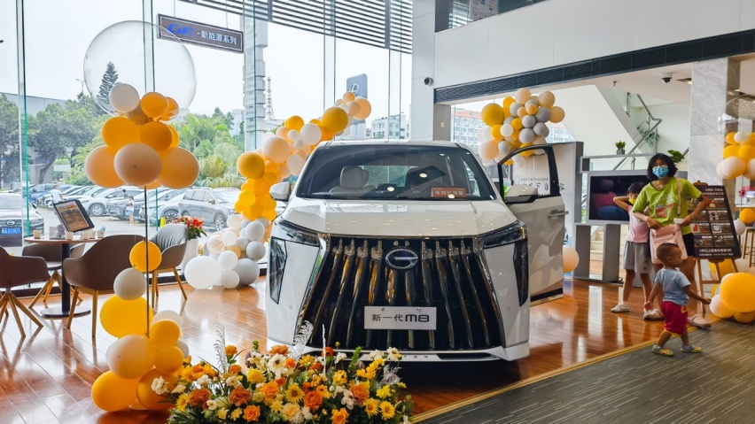 这台国产MPV，一家店卖3天就能破百，售价或超35万，值不值？