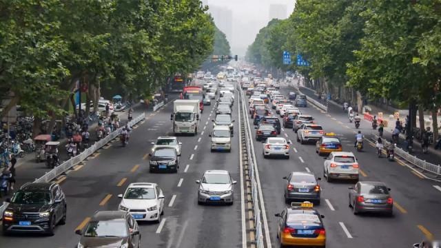 上海取消送牌政策，却没有抢购潮，大城市不再需要PHEV？
