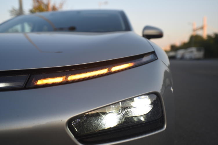动力续航上能与特斯拉Model 3比肩的车型——小鹏P7