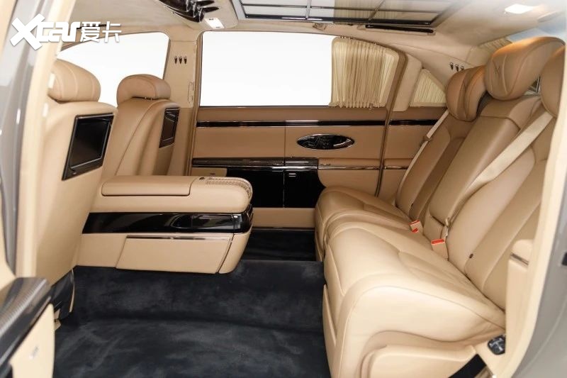 毕竟全新的梅赛德斯迈巴赫 s 级也仅仅只是它价格的一半.