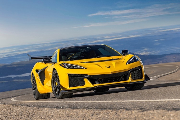 科尔维特C8 ZR1：美国车的外表，欧洲车的心脏！
