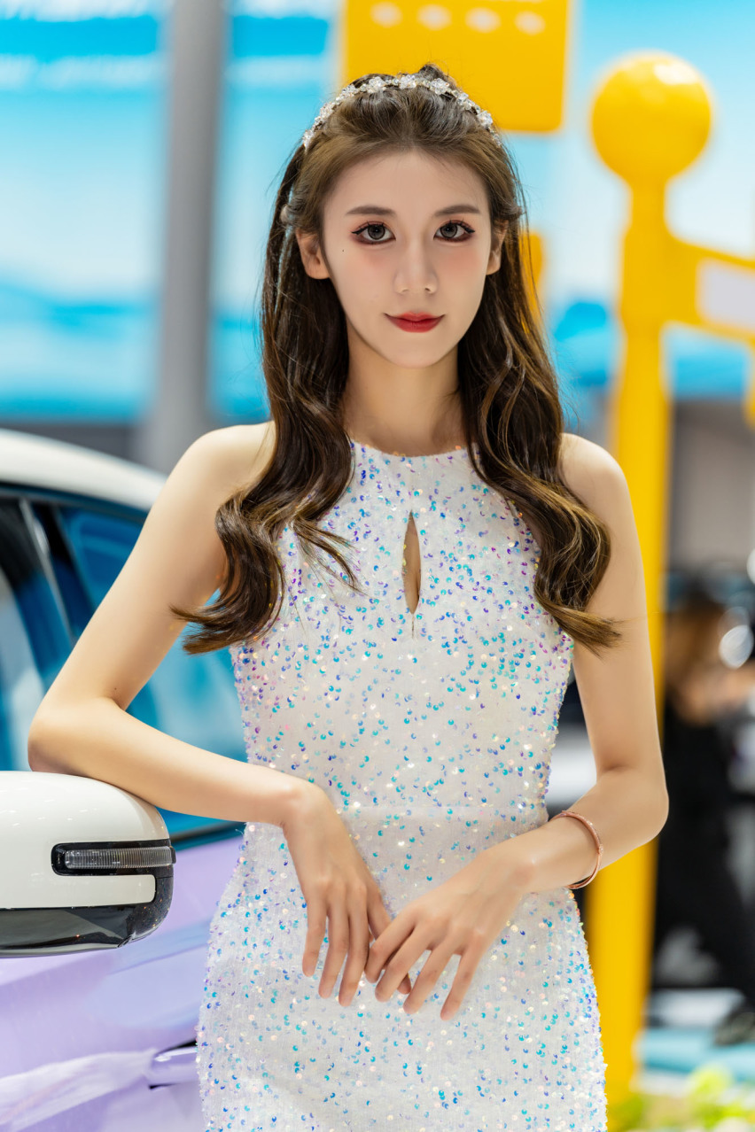2024广州车展小姐姐大合集！是真男人就坚持到最后一张！