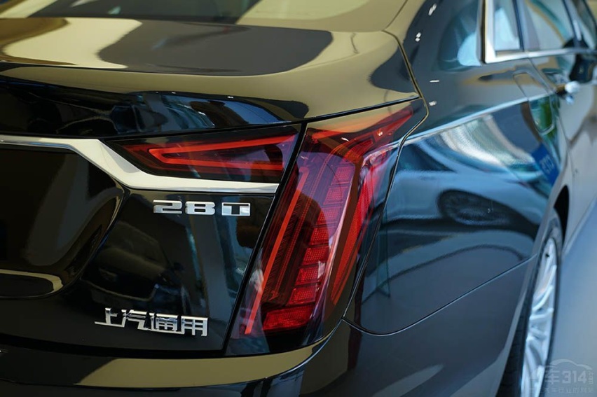 二线豪华行政车对比 XFL、CT6、S90选谁