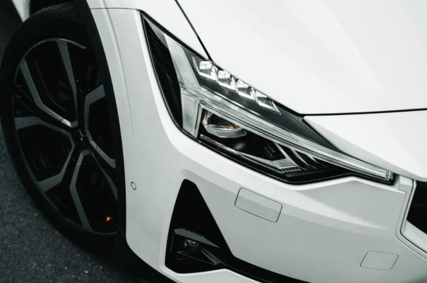 Model 3和极星2：要随大流，还是更先锋？