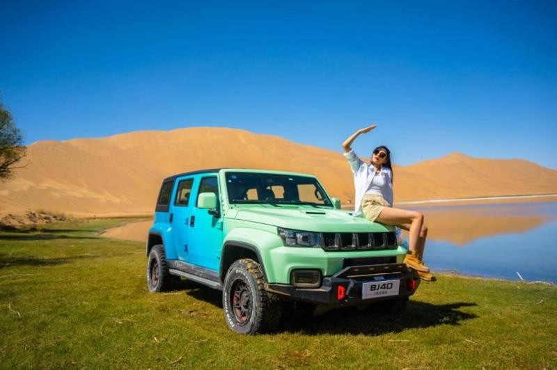 BJ40刀锋英雄柴油版素车挑战世界沙漠第一峰 显硬核真实力