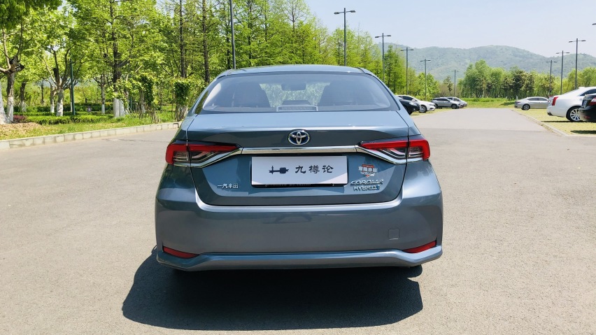 地球人都知道的一款车，买丰田卡罗拉双擎你能得到什么