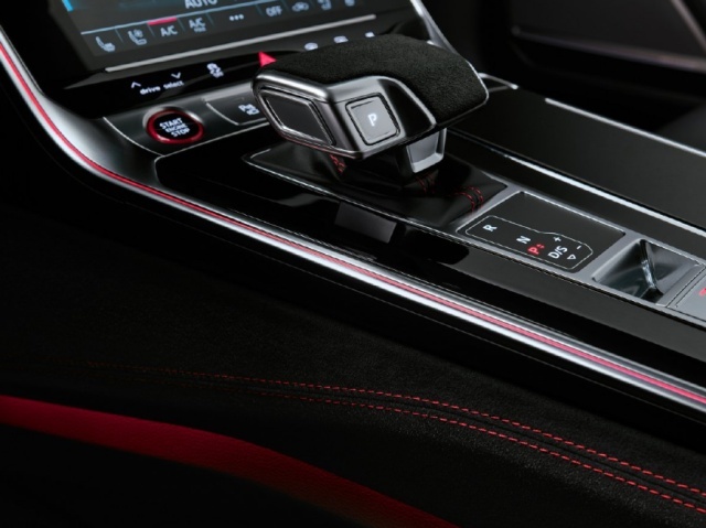动力增加，奥迪发布全新RS 6 Avant 性能版