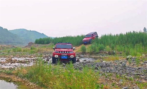 宜阳莲庄涧河自驾游 天然越野场 驰骋山水间