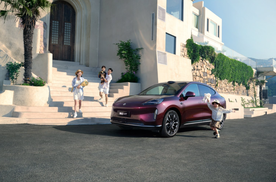 18万级纯电SUV：广汽昊铂HT、小鹏G6谁更懂家用？