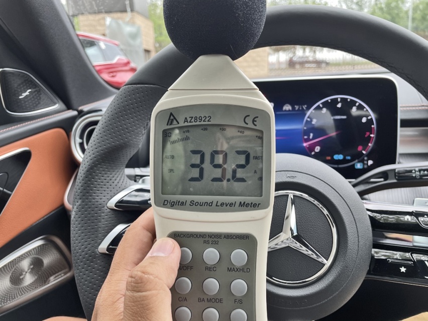 牛X评测：1.5T+48V到底行不行？全新一代奔驰C级性能测试
