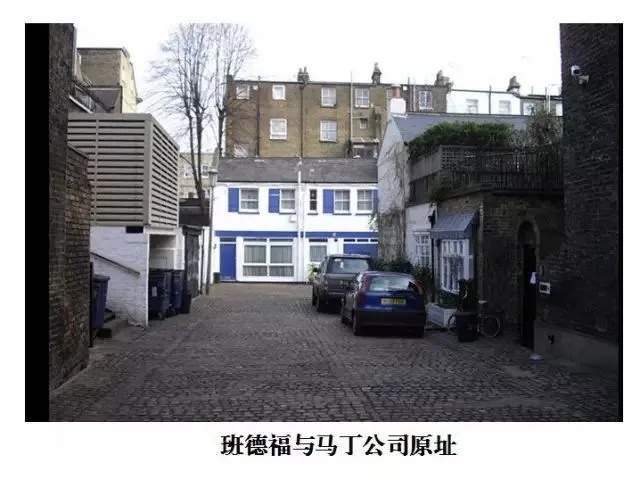 阿斯顿·马丁DBX｜来自时空的对话
