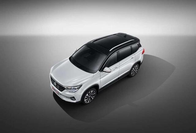 东风新风行T5上市，起售价6.99万元，舒适大空间的紧凑型SUV
