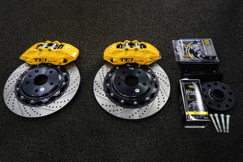案例传祺GM8改装TEI Racing P60S刹车卡钳套件