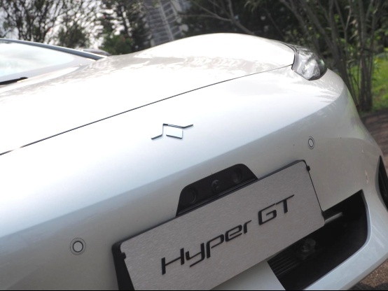 要的就是回头率，试驾昊铂Hyper GT