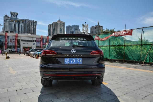 嫌弃奥迪Q7贵，进口大众的全新途锐了解一下