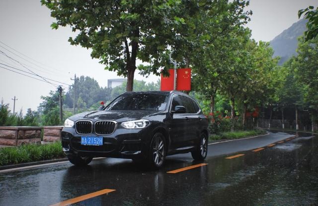 即使低功率，动力也不“弱鸡”——试驾BMW X3 25i