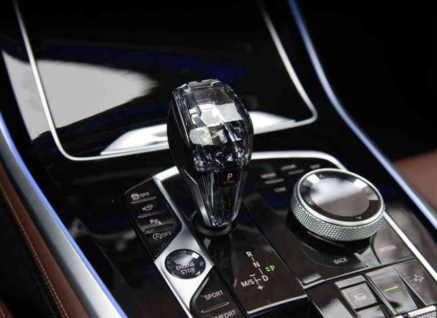 2020款宝马X5 xDrive45e插电混动了解一下