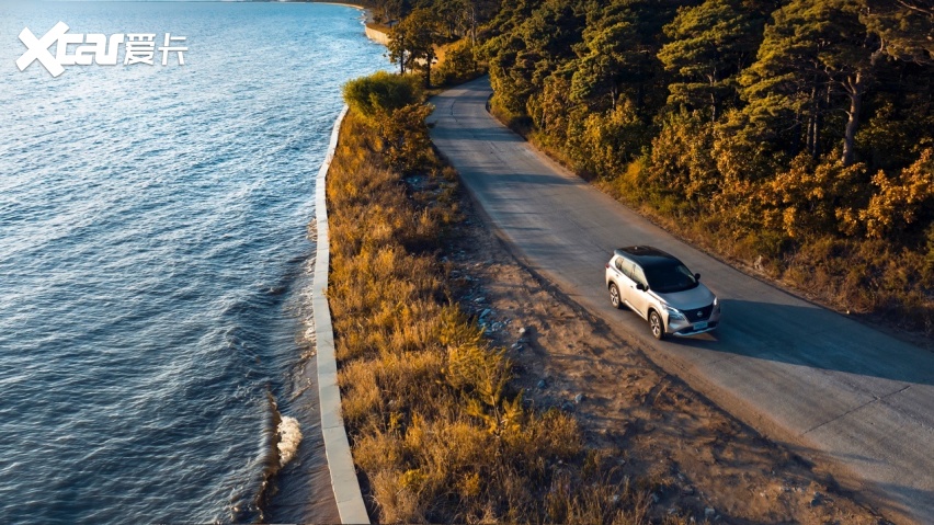 超混电驱奇骏一箱油续航极限1400km+