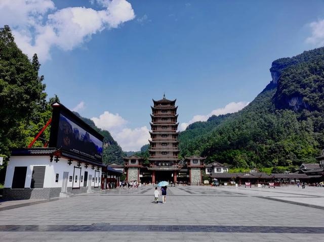 上得天门山，下得槟榔谷，长城H9请开始你的表演