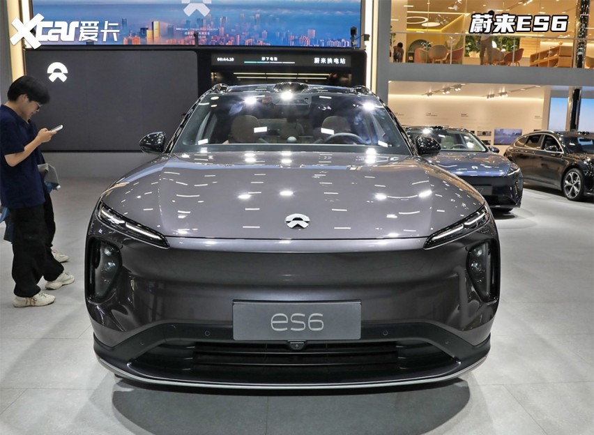 30万预算买SUV，选电还是选油？蔚来ES6对比宝马X3