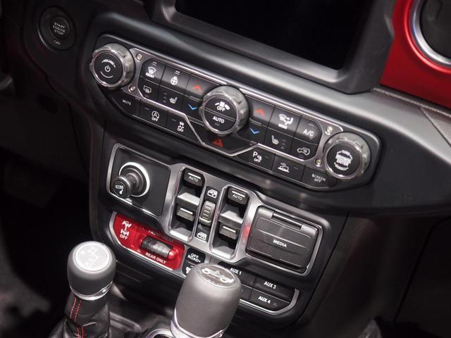 Jeep Gladiator皮卡亮相上海车展 轴距超3米 配V6发动机
