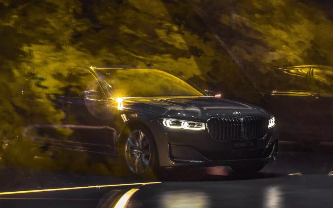 新车｜改款堪比换代，新BMW 7系十大亮点了解一下