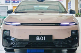 受欢迎是有原因的，零跑B01起售价8.98万，多款车型均可入手