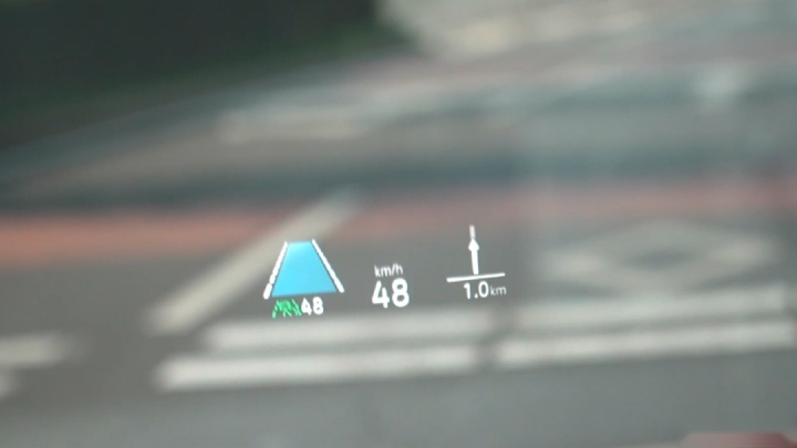 全体起立！15万唯一无框车门真轿跑，TA来了