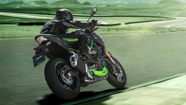 川崎Z900SE正式发布 配备Brembo卡钳、Ohlins减震
