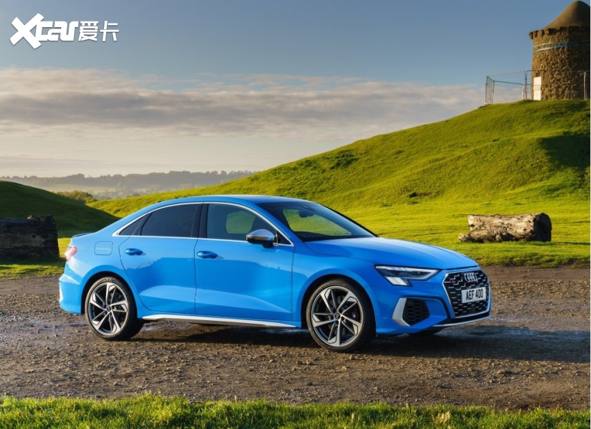 5万元起售!4.8秒破百还是保值神器 奥迪全新s3来了!