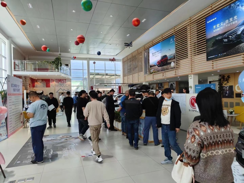 真心便宜 10万买天籁，11万买508L ，购车补贴最高9万