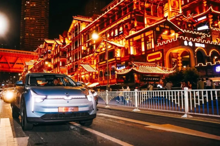 试驾哪吒U pro跑高速，是什么特质令蔚来车主为哪吒点赞？