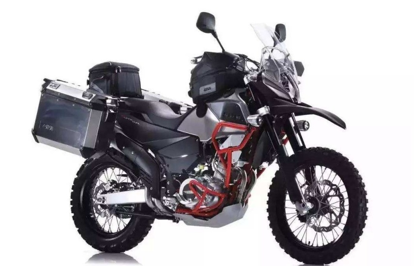 又一国产600cc摩托车亮相 斯威SW600GY硬派ADV