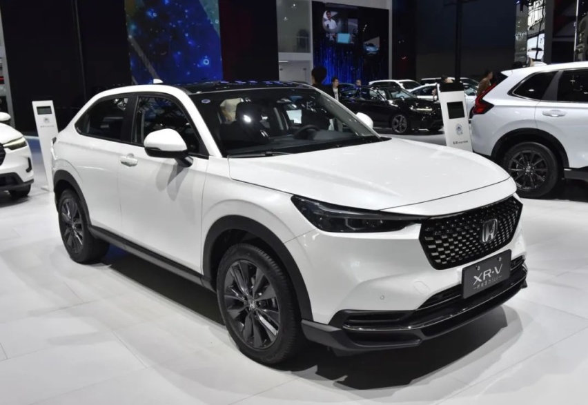 马自达坐不住了！CX-30官降至9万元级，现在抄底么？