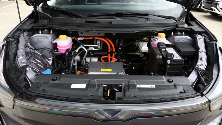 电车有多省？哪吒U月养车557元，是油车1/3