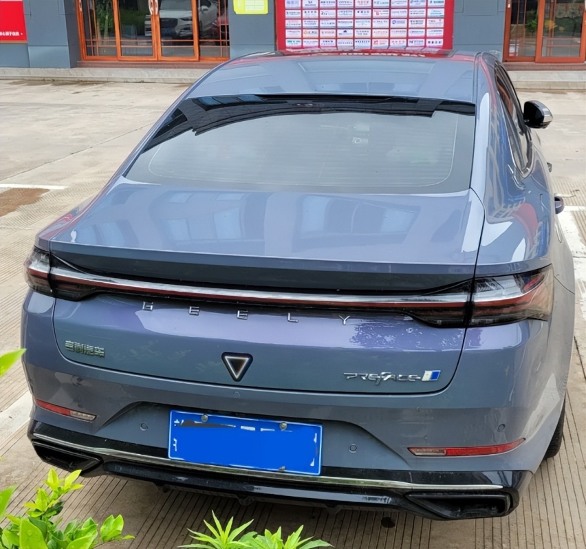 星瑞L凭实力圈粉，网友感叹：心目中的理想座驾就该是这样！