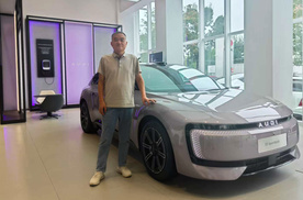 在中高级新能源车市场闲庭信步   探店拍摄上汽奥迪 E5 Sportback
