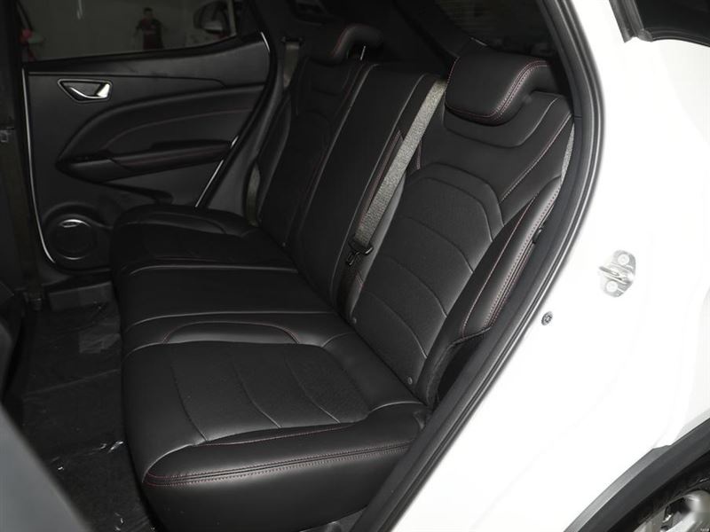 autohomecar__ChsF3WE5q36AO654AAjBfZsmvdo142.jpg