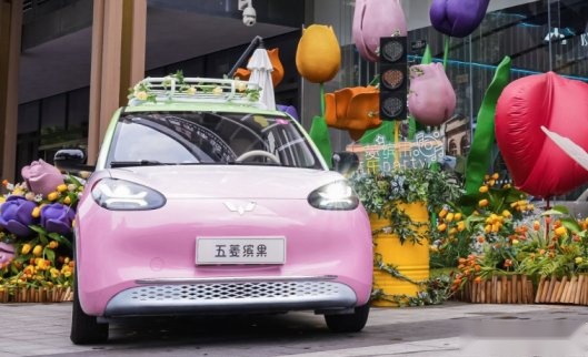 试驾五菱缤果|造型、空间、价格全拿捏的城市精致代步车