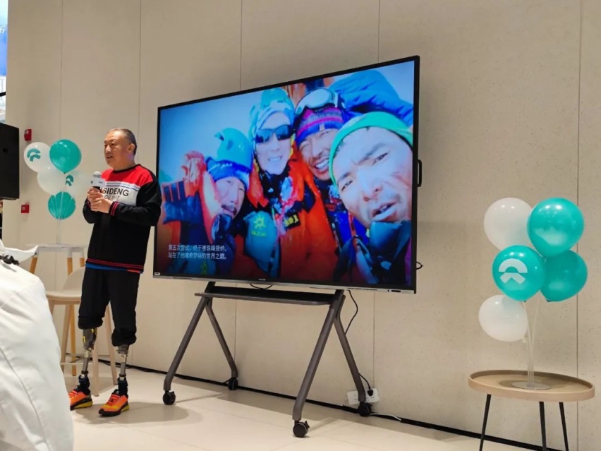 8D山城第二间“牛屋”开业，蔚来总裁秦力洪表示要“亏本”运营