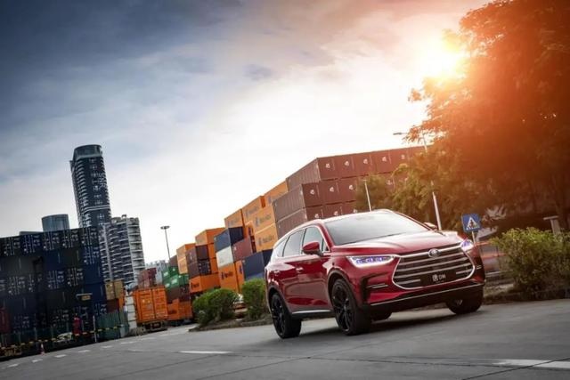 EV、DM、燃油三车齐发，“公路坦克”2021款唐实力再进阶