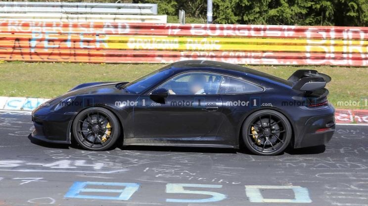 1.2T+6DC，预售11万起，这台帅气SUV会是翻身之作吗