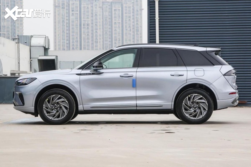 30万可买的新车＋2 ！林肯冒险家/林肯Z混动上市，用的比亚迪电池