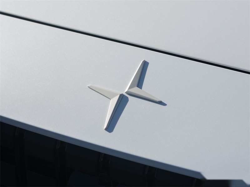 极星Polestar4：兼顾纯粹与实用
