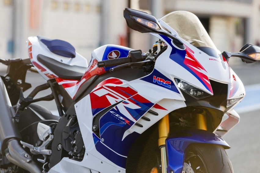 限时开卖，本田CBR1000RR-R SP 30周年纪念版日本开卖