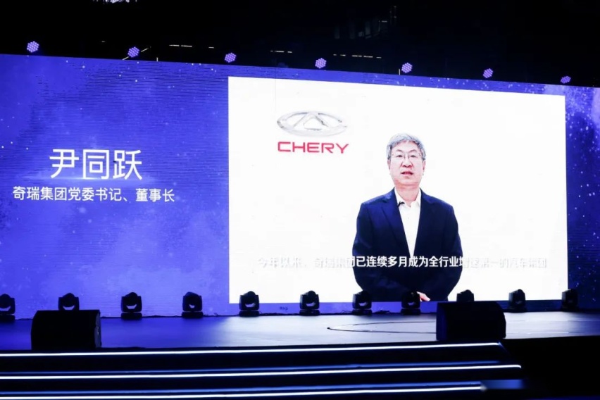 全系标配1.5T、全独悬，运动家轿凯翼轩度不给年轻留遗憾