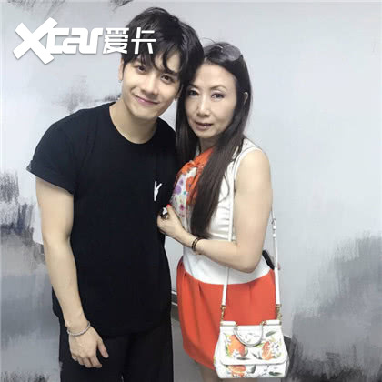 男星妈妈职业大揭秘看到陈赫妈妈惹不起