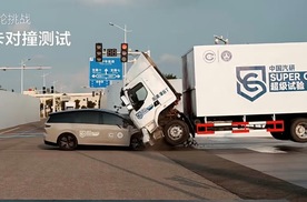 理想侵权！理想i8撞飞卡车，到底哪里不对劲儿？