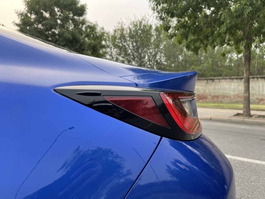 30万的手动挡“杂牌车” 试驾全新一代斯巴鲁BRZ